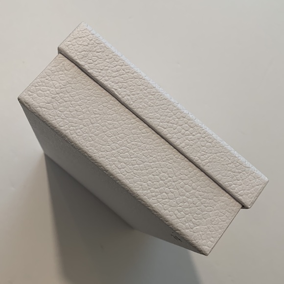 Dior EMPTY Gift Box with Dior Silky Ribbon and White Tissue Paper • Authentic - Picture 9 of 13